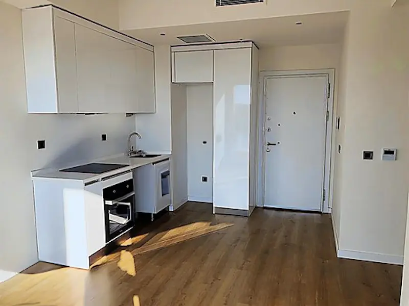 Fitted kitchen